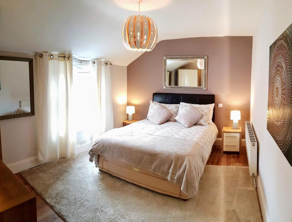 Cottage Grove Homestay Rooms Портсмът Екстериор снимка